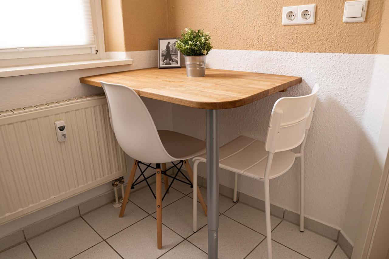 Fullhouse - Halle - T28 - Deer Apartment Extérieur photo