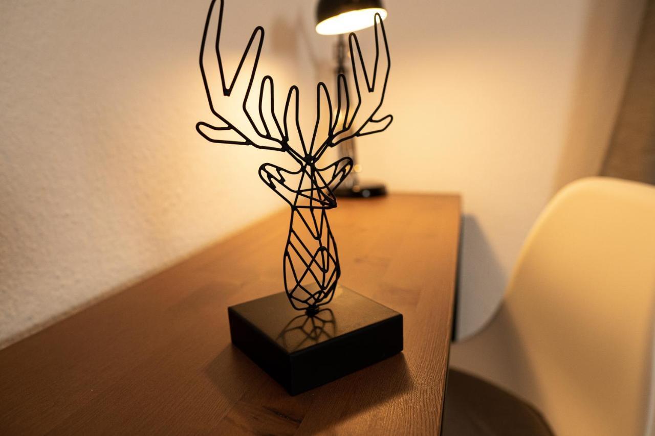 Fullhouse - Halle - T28 - Deer Apartment Extérieur photo
